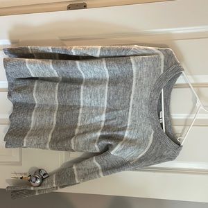 GAP Sweater